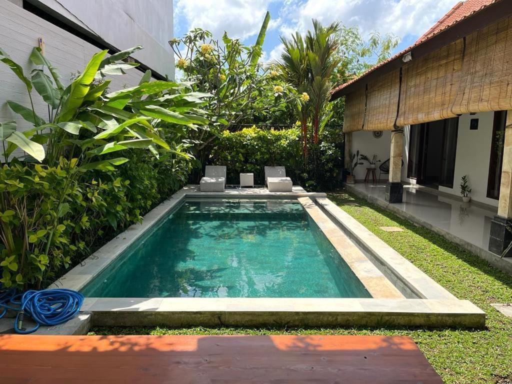 Heart Of Canggu - Villa Embra Exteriör bild